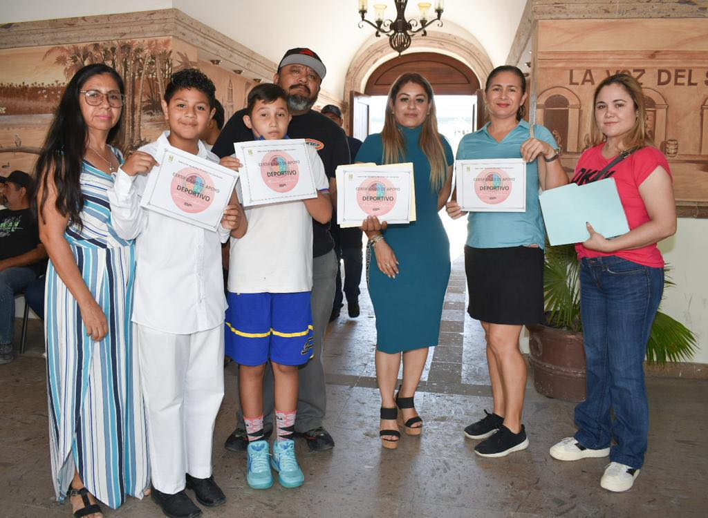 Gobierno De Los Cabos Beneficia A M S Familias Con La Entrega De Apoyos