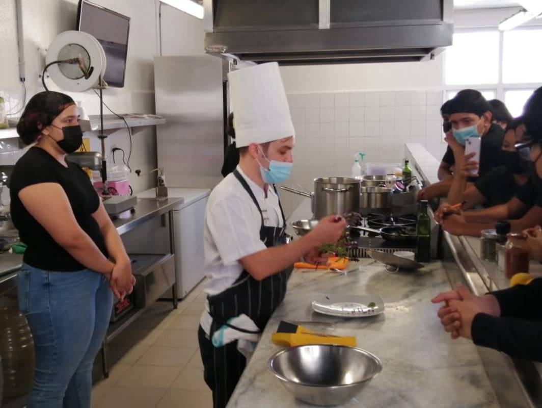 Realiza UGC Clase De Cocina Italiana Con Chef Reconocido A Nivel ...