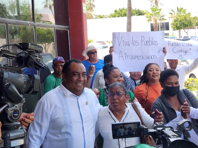 98210460-203b-468a-a981-a4be6e1dd00e