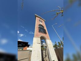 Reloj monumental de Cabo San Lucas entra en su fase final de construcción