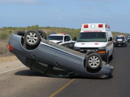 Vinculan a proceso a conductor que volcó y causó la muerte de una mujer en Santa Rosalía