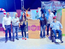 Familias de Miraflores celebran la Gran Posada 2025 organizada por el Ayuntamiento