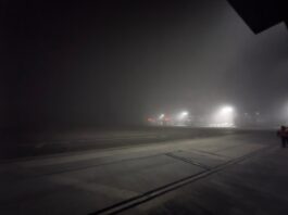 Desesperan pasajeros por cancelación y retraso de Vuelos en Tijuana, acusan a aerolíneas de no dar soluciones