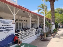 Continúa asamblea de burócratas en Mulegé; sostendrán reunión con autoridades