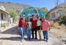 Christian Agúndez y Karina Olivas encabezan entrega de agua en La Paz y llaman a la unidad del PT