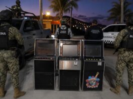 Aseguran 10 máquinas tragamonedas en operativos de seguridad en Los Cabos