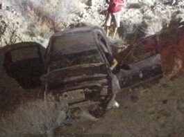 Cinco jóvenes resultan lesionados tras aparatosa volcadura en la carretera a San Juan de la Costa