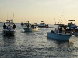 Cierran puerto de CSL y colocan bandera roja en playas de Los Cabos por fuertes vientos y oleaje